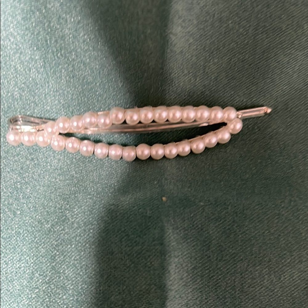 Elegant Pearl Hair Clip